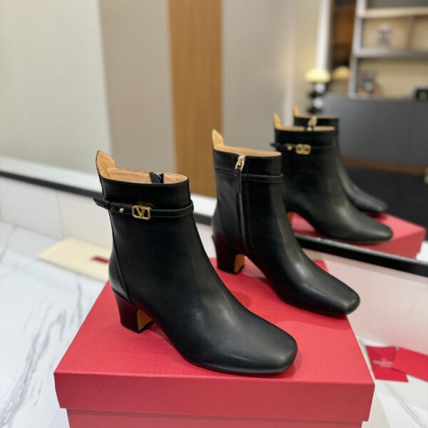 Valentino Women Black Leather Ankle Boots