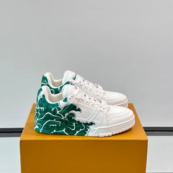 LV Men White Leather Sneakers With Green Graphic