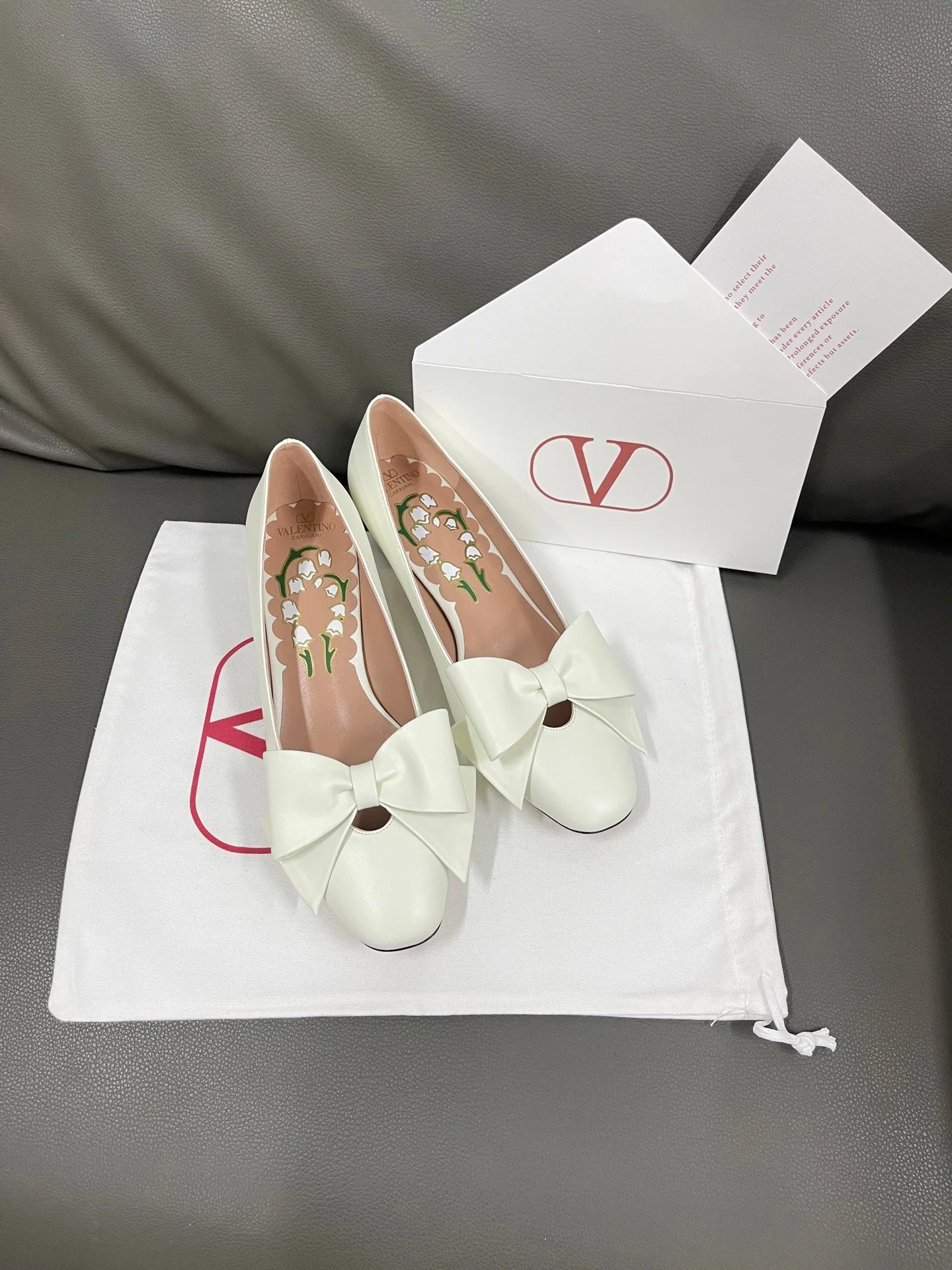 Valentino Women White Leather Bow Flats