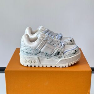 LV Men White Leather Painted Sneakers