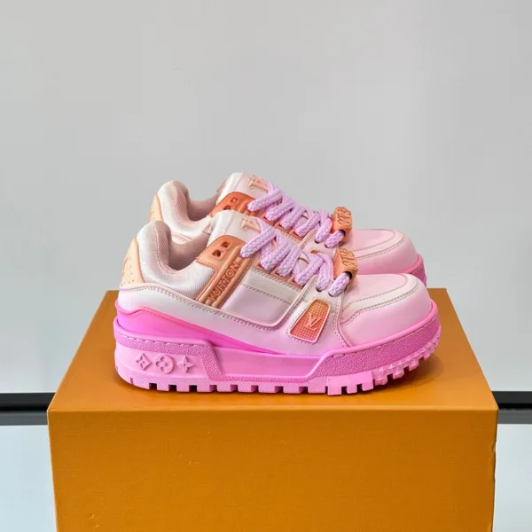 LV Men Pink Synthetic Leather Sneakers