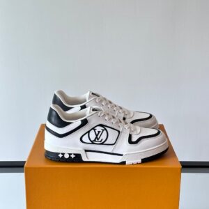 LV Men White Black Leather Sneakers
