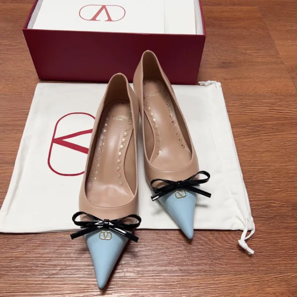 Valentino Women Beige And Light Blue Leather Pumps