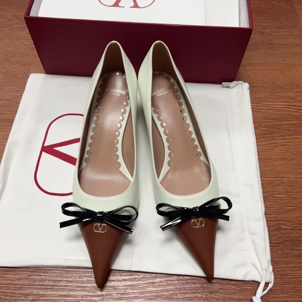 Valentino Women Ivory Leather Brown Patent Heels