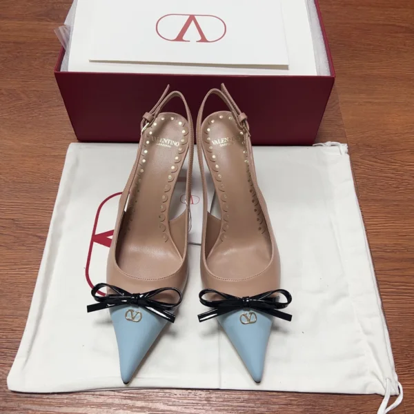 Valentino Women Nude Leather Blue Pointed Heels