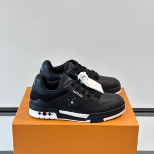 LV Men Black Leather Sneakers