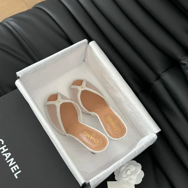 Chanel Women Beige Mesh And Leather Mules