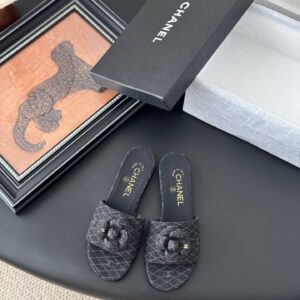 Chanel Women Black Quilted Fabric Slides