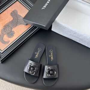 Chanel Women Black Leather Flower Detail Slides