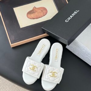 Chanel Women White Quilted Leather Slides