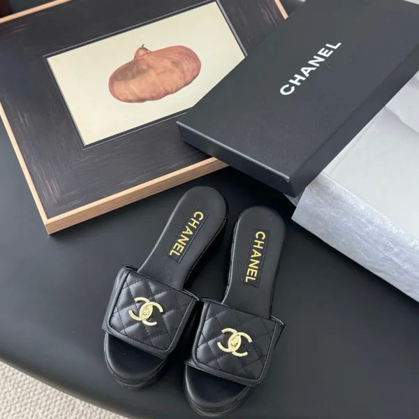 Chanel Women Black Quilted Leather Slides