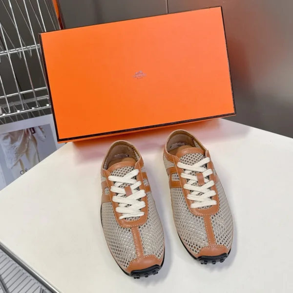 Hermes Women Beige Mesh And Tan Leather Sneakers