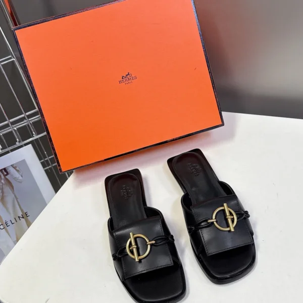Hermes Women Black Leather Slippers