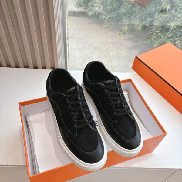 Hermes Women Black Suede Leather Sneakers