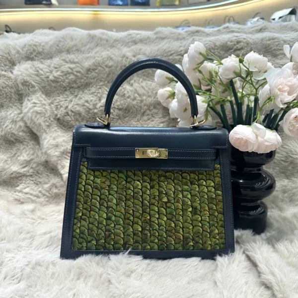 Hermes Kelly 25cm Two-Tone Gold Hardware