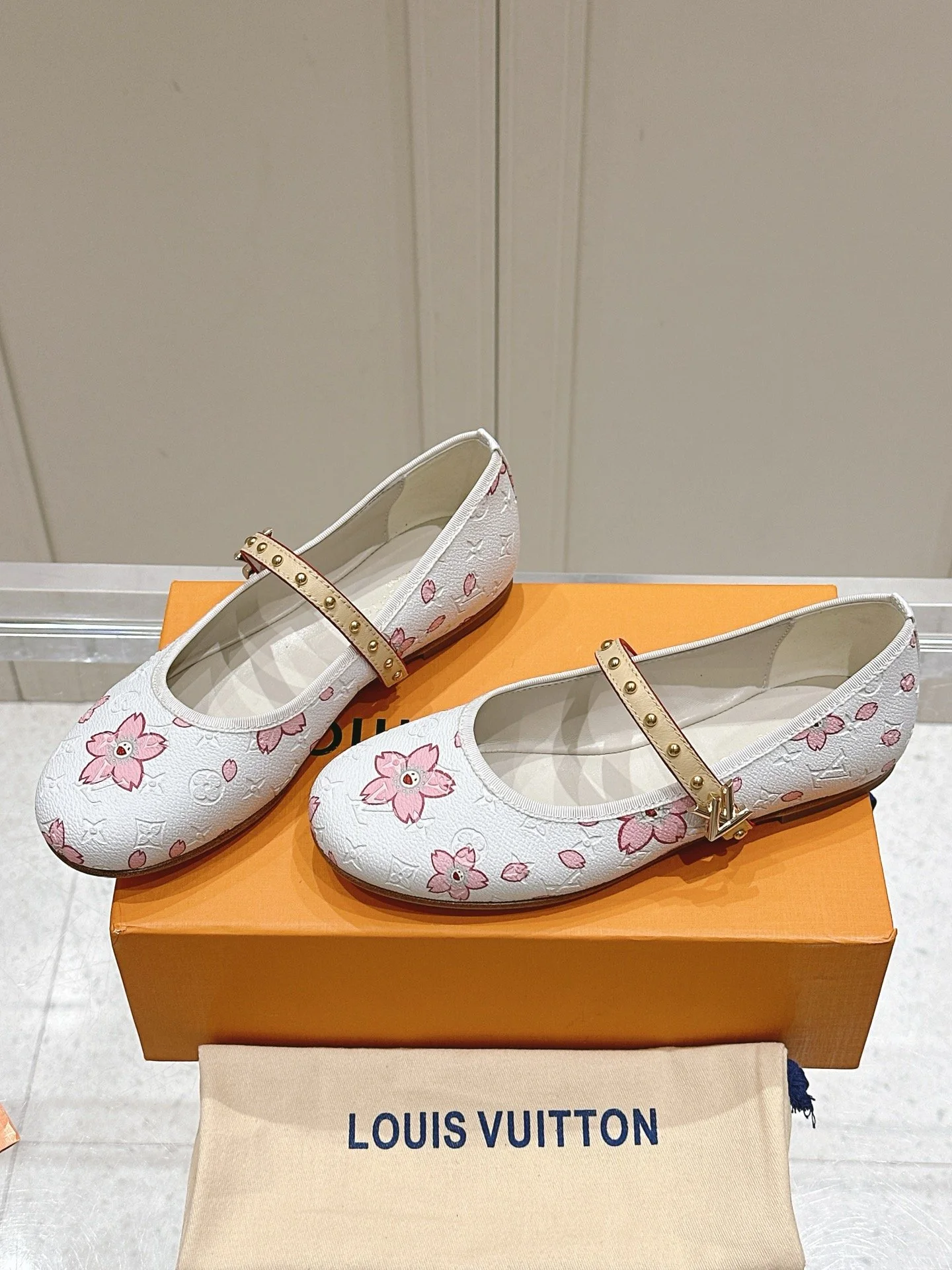 LV Women White Leather Pink Floral Mary Janes