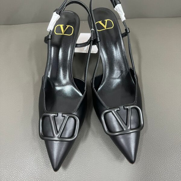 Valentino Women Black Leather Pointed Slingback Pumps