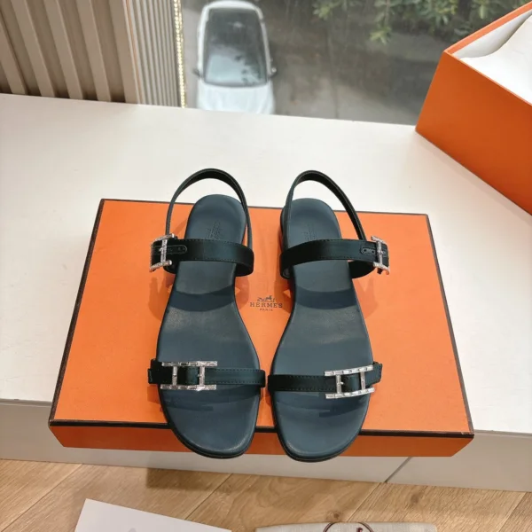 Hermes Women Black Leather Sandals