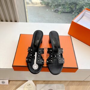 Hermes Women Black Leather Studded Mules