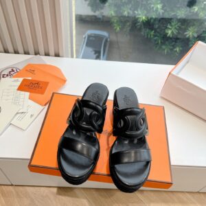 Hermes Women Black Leather Slip-On Sandals