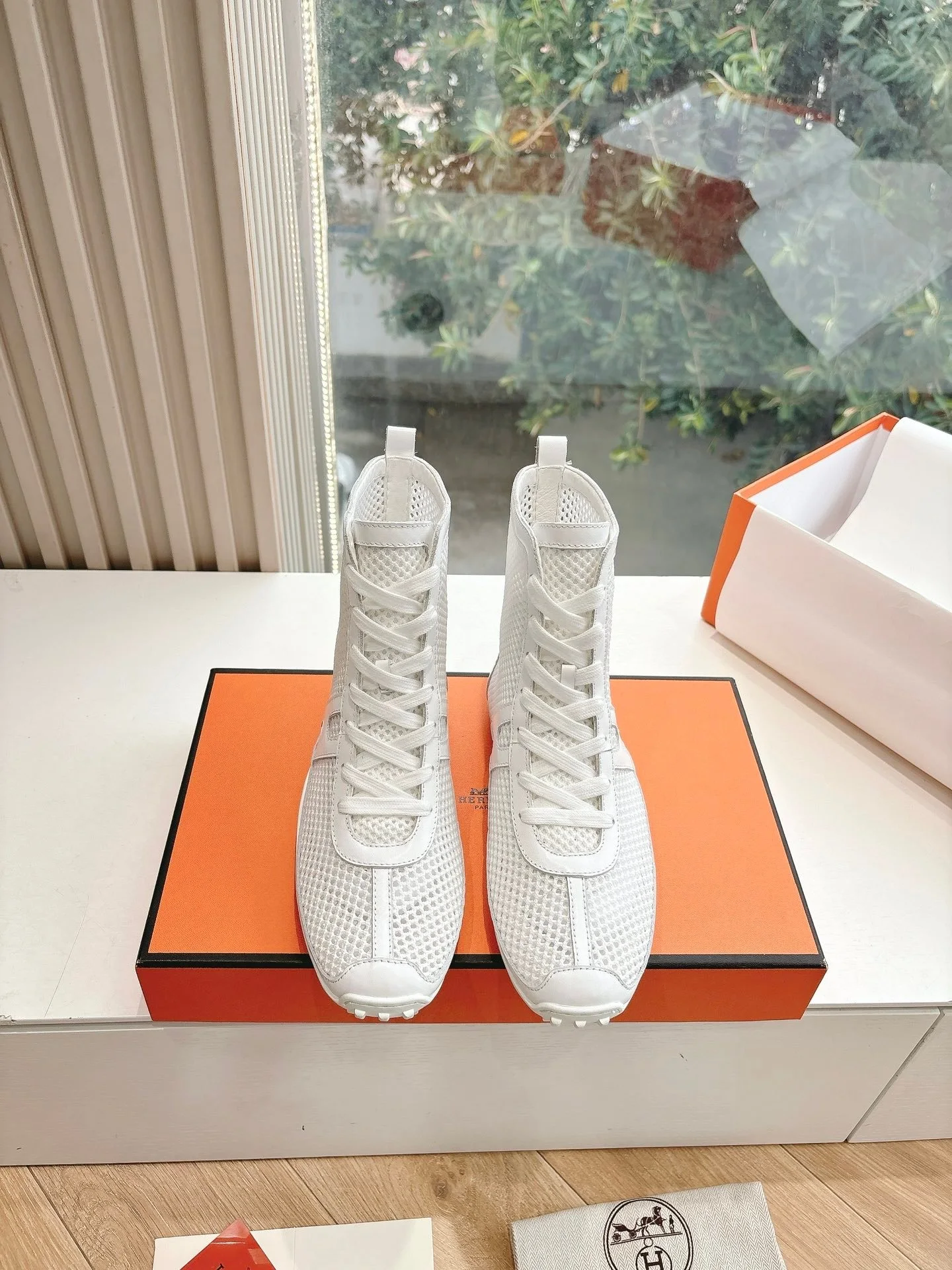 Hermes Women White Mesh Leather Sneakers