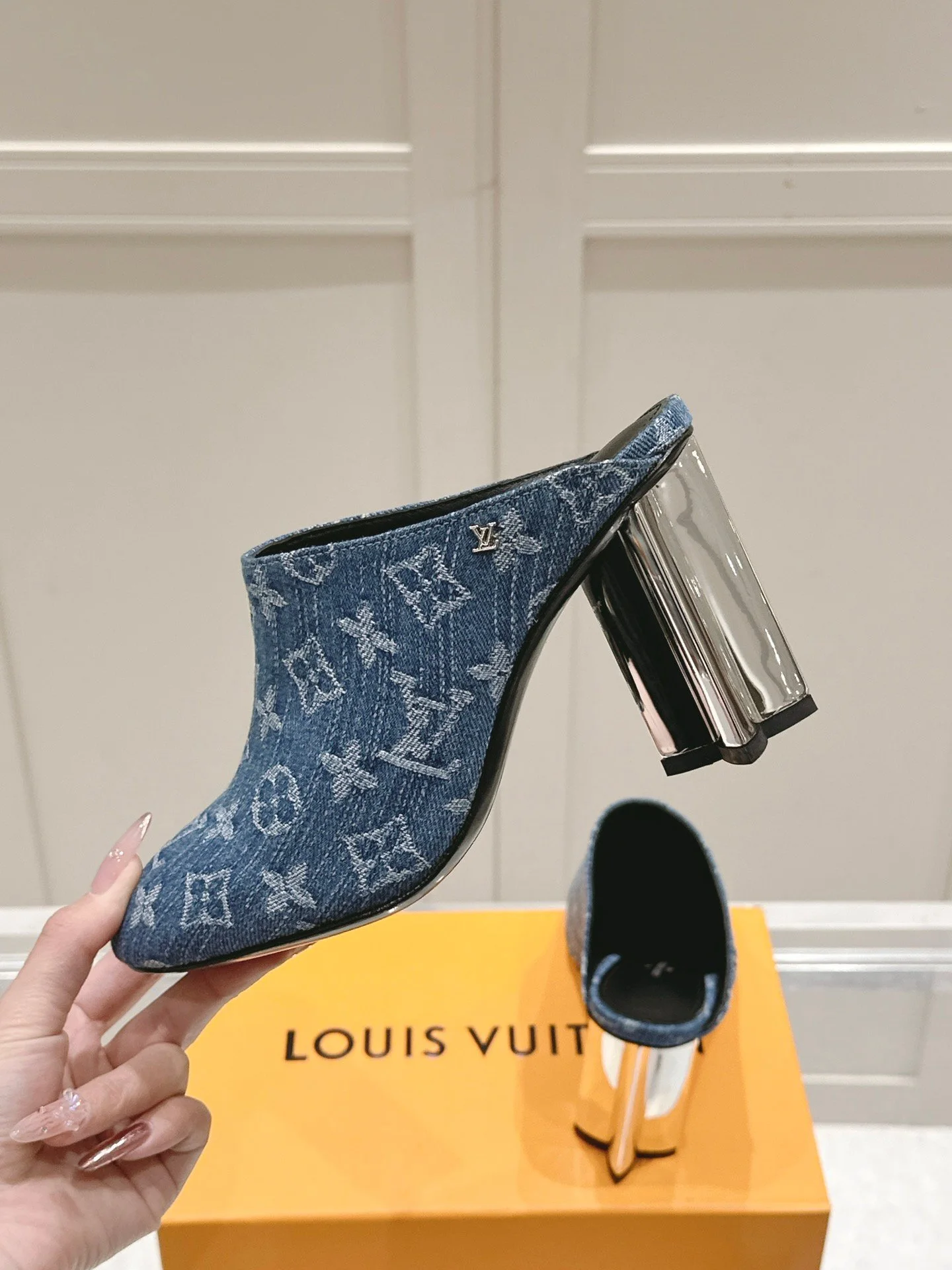 Detail 6