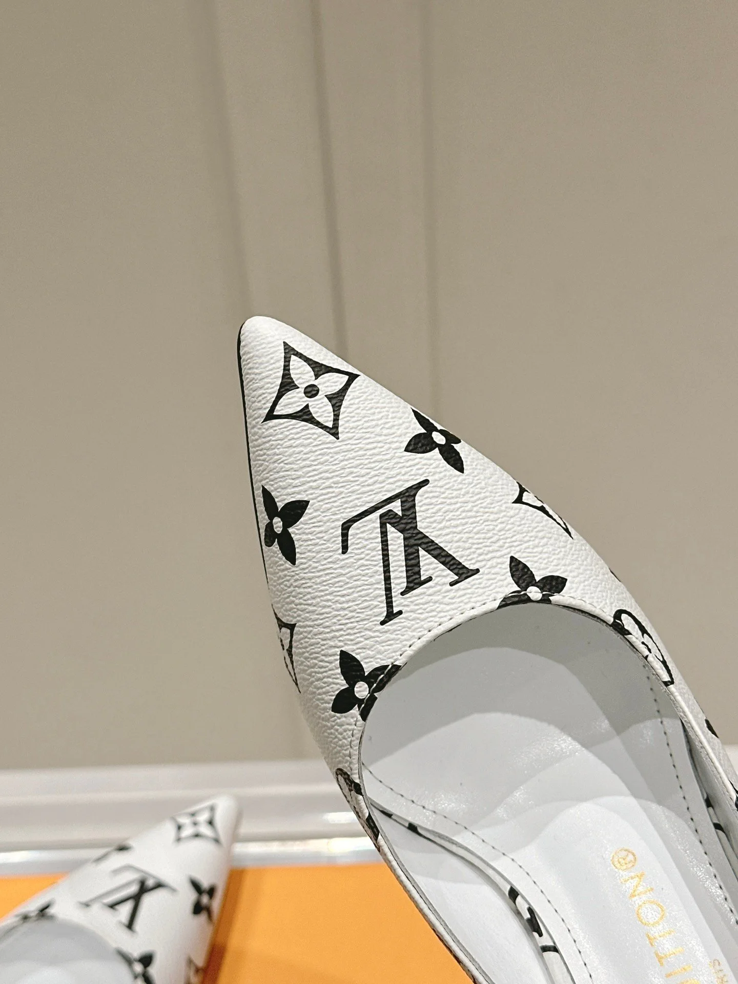 Detail 2