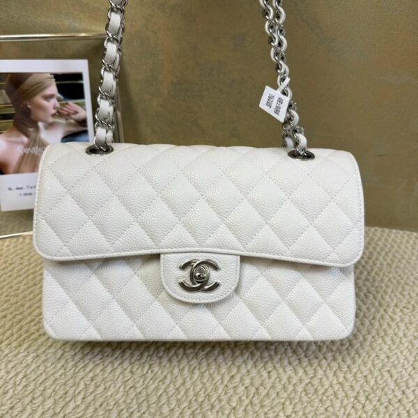 Chanel classic flap white small