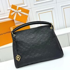 Louis vuitton artsy mm black bag