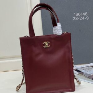 Chanel Small Shopping Bag Métiers d’art 2026 collection