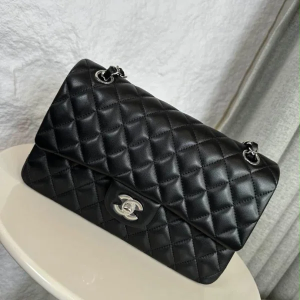 Chanel Classic Flap Medium Lambskin Sliver Hardware