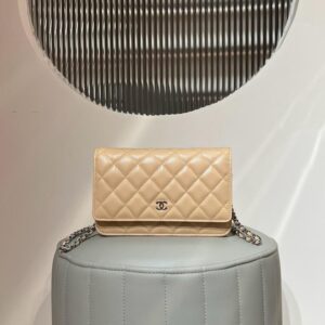 CHANELCaviar Quilted Wallet on Chain WOC Beige