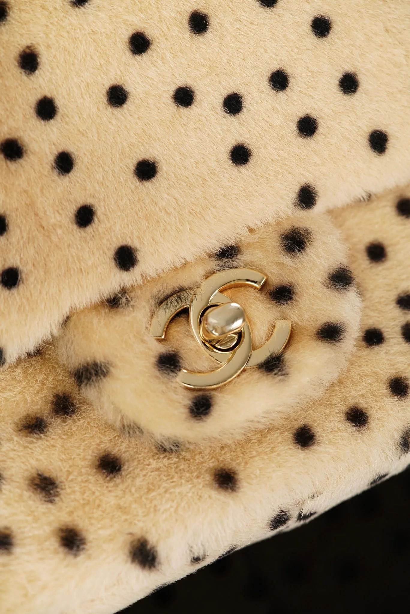 Detail 7