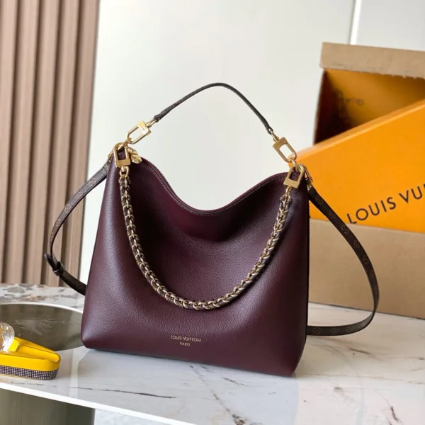 Louis Vuitton Multipass Monogram Rouge