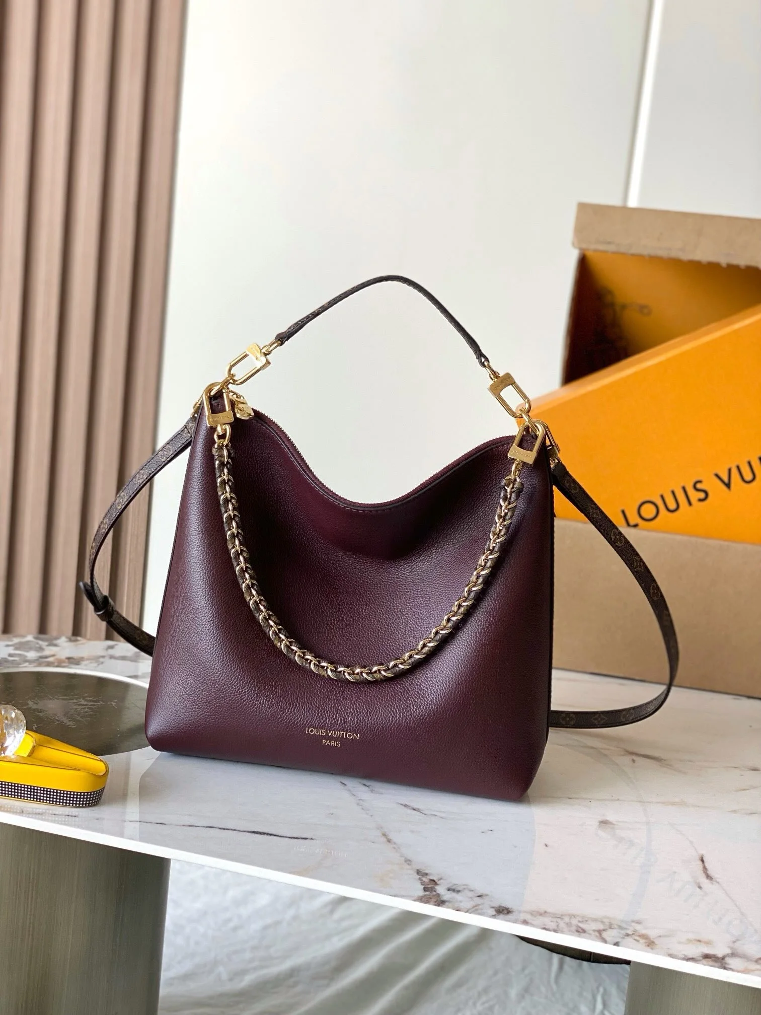Louis Vuitton Multipass Monogram Rouge