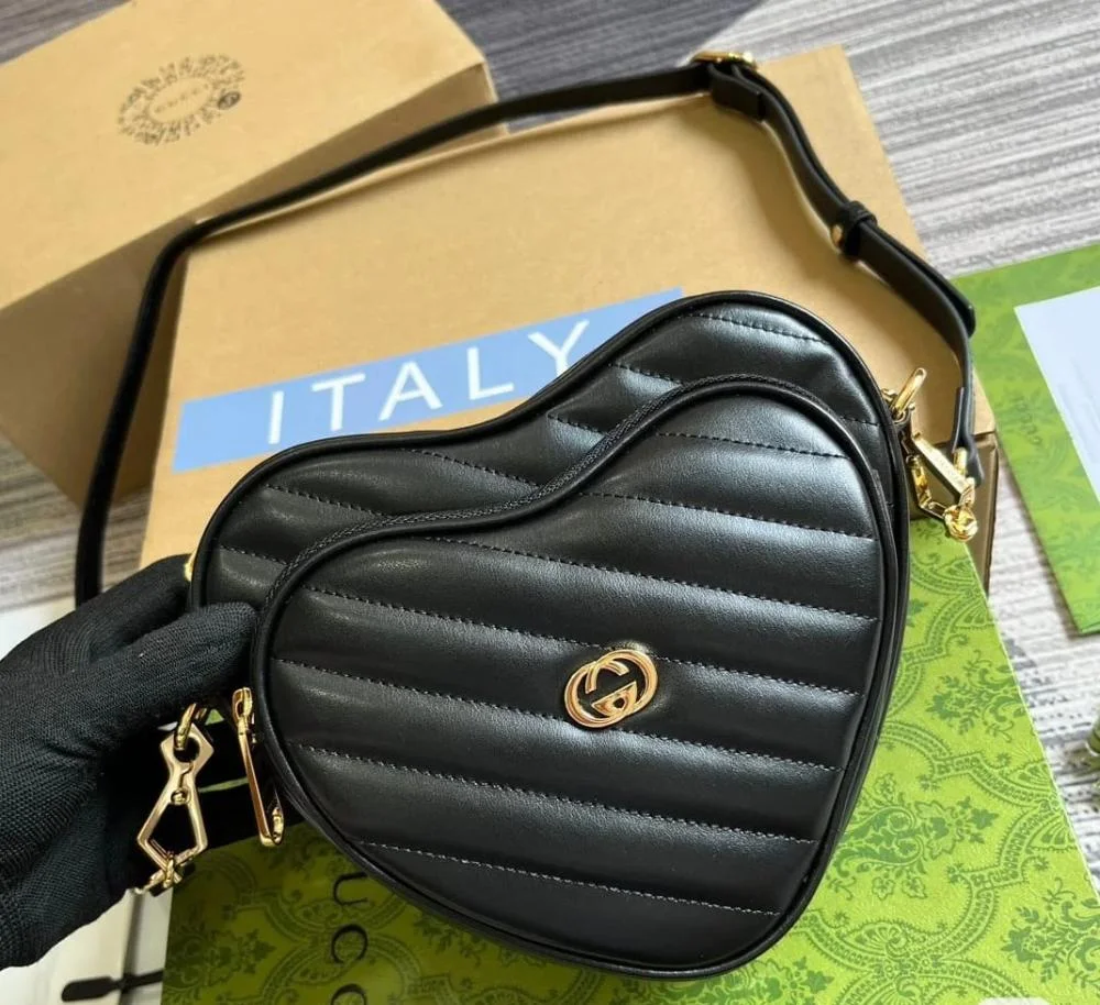 Gucci Interlocking G Mini Heart Shoulder Bag